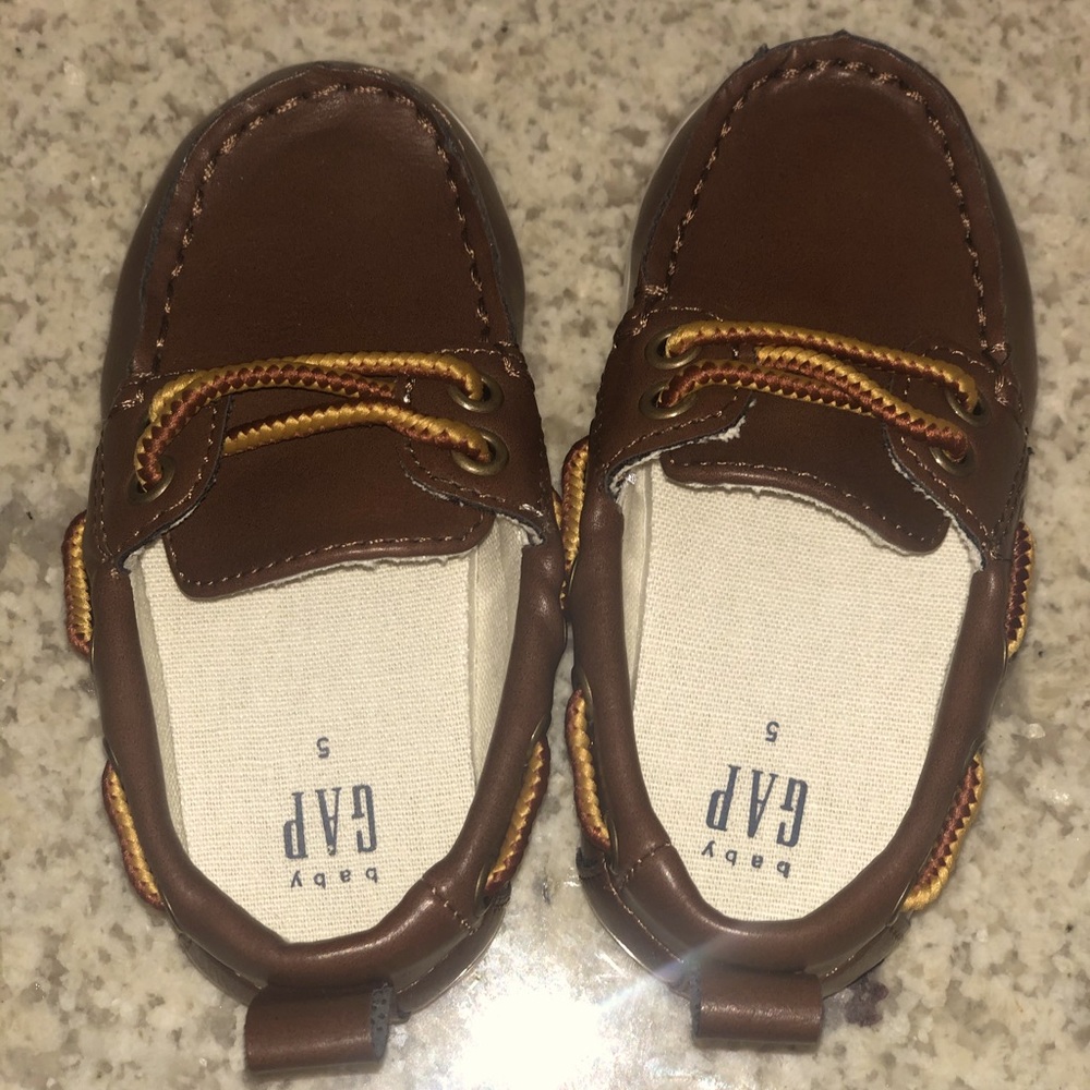 NWOT Baby Gap boat shoes